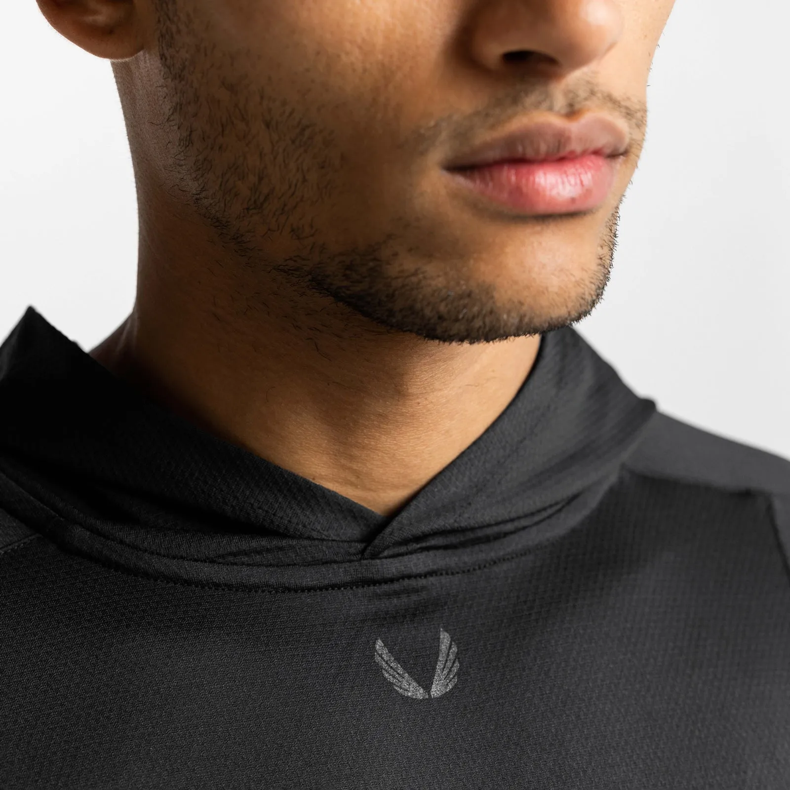 0609. Nano-Mesh Fitted Hoodie - Black