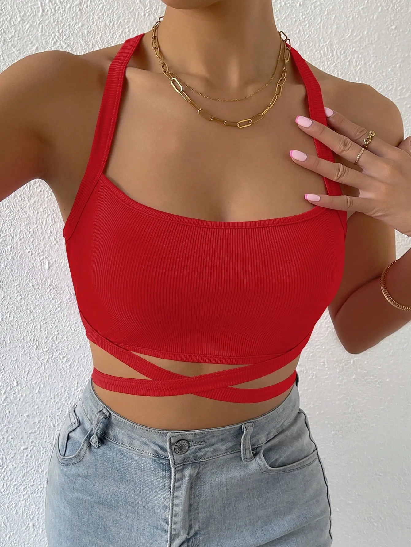 Amy Fashion - Crisscross Tie Backless Crop Cami Top