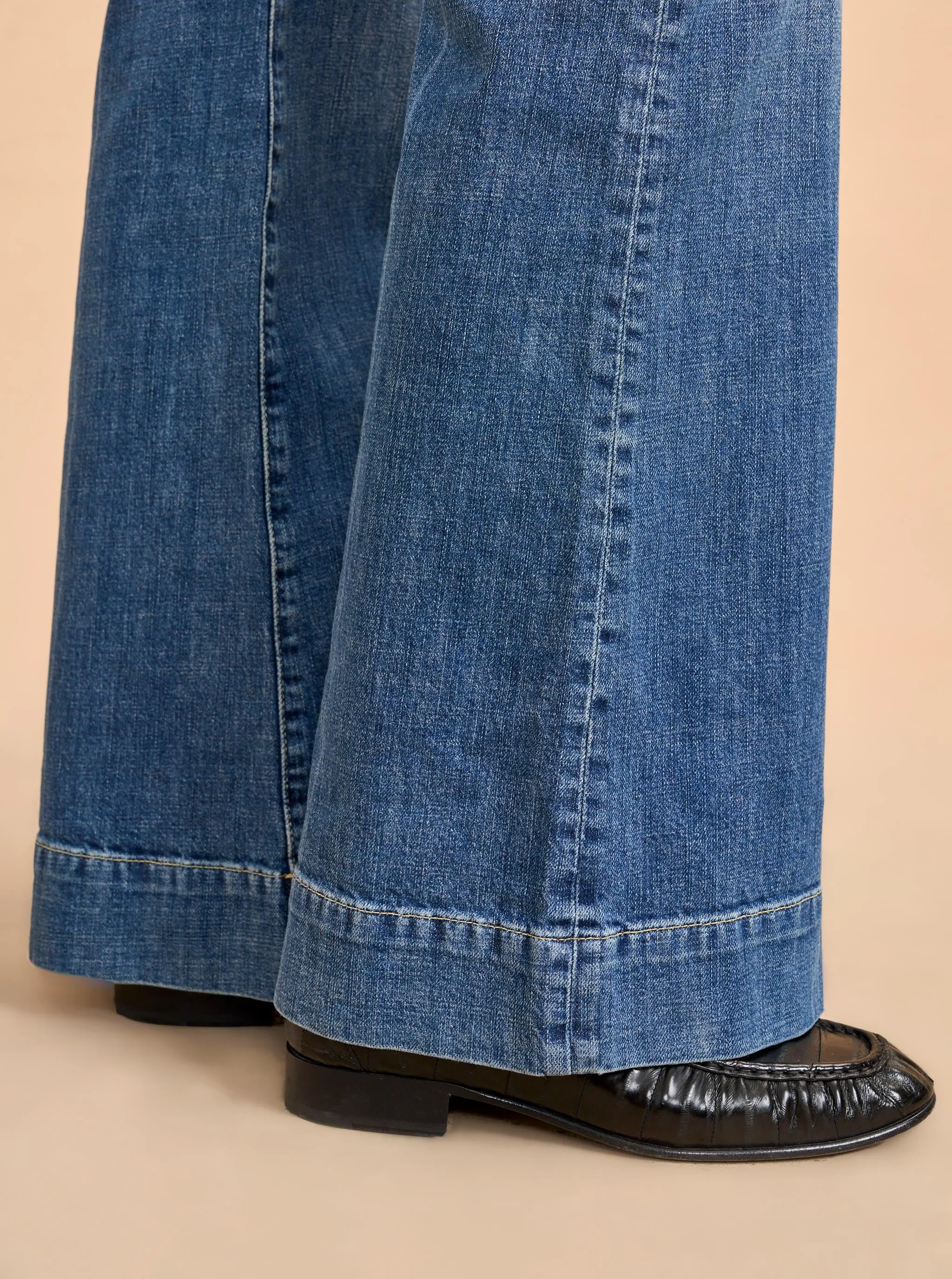 Mer High-Rise Flare Jean