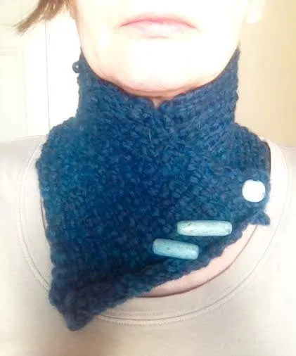 Mikado, crochet neck warmer pattern