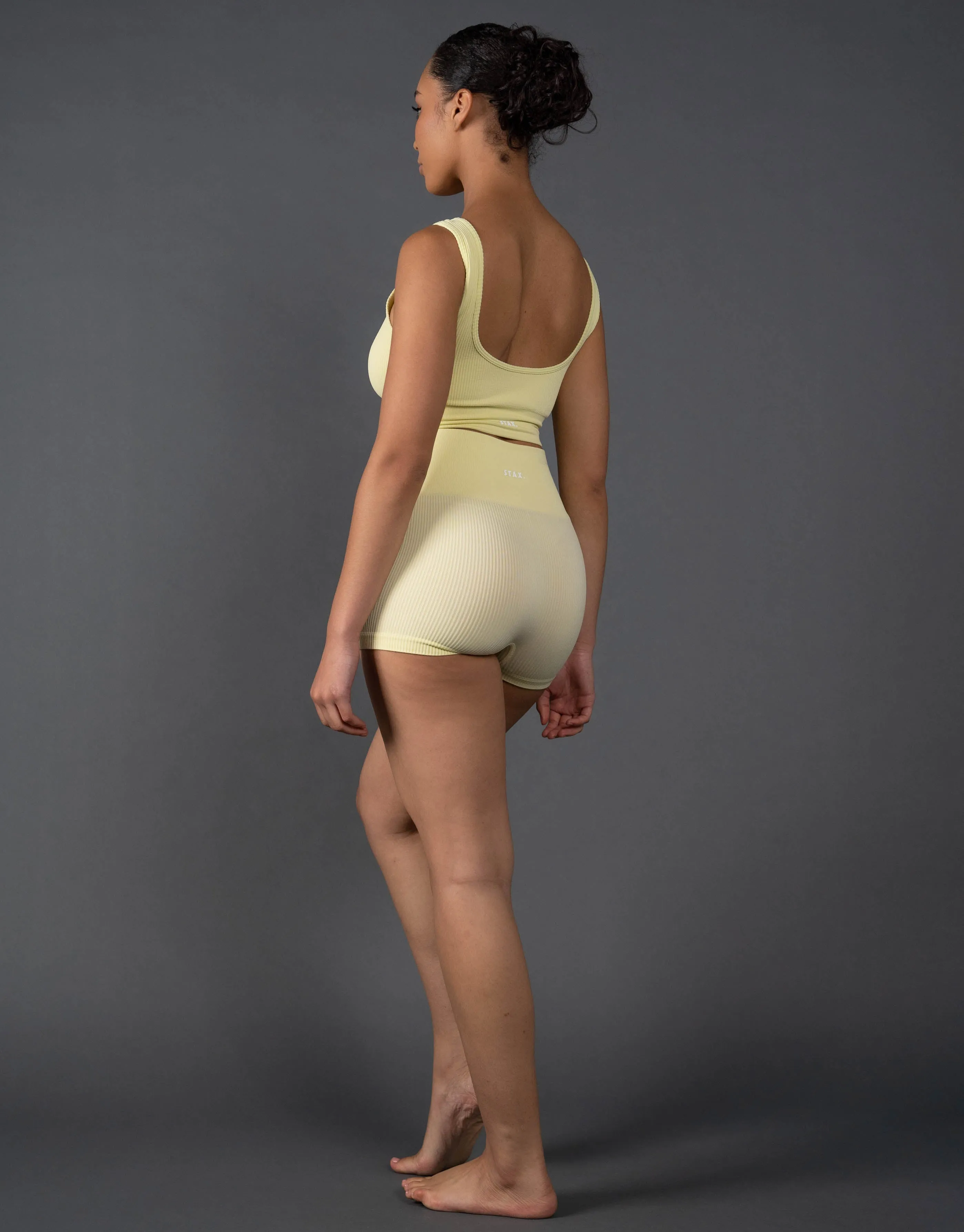 Premium Seamless Low Back Crop Lounge V5.1 - Lemon