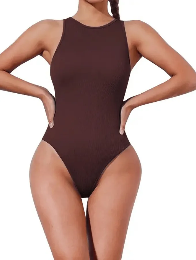 RIBBED SLEEVELESS BODYSUIT - CHOCOLATE