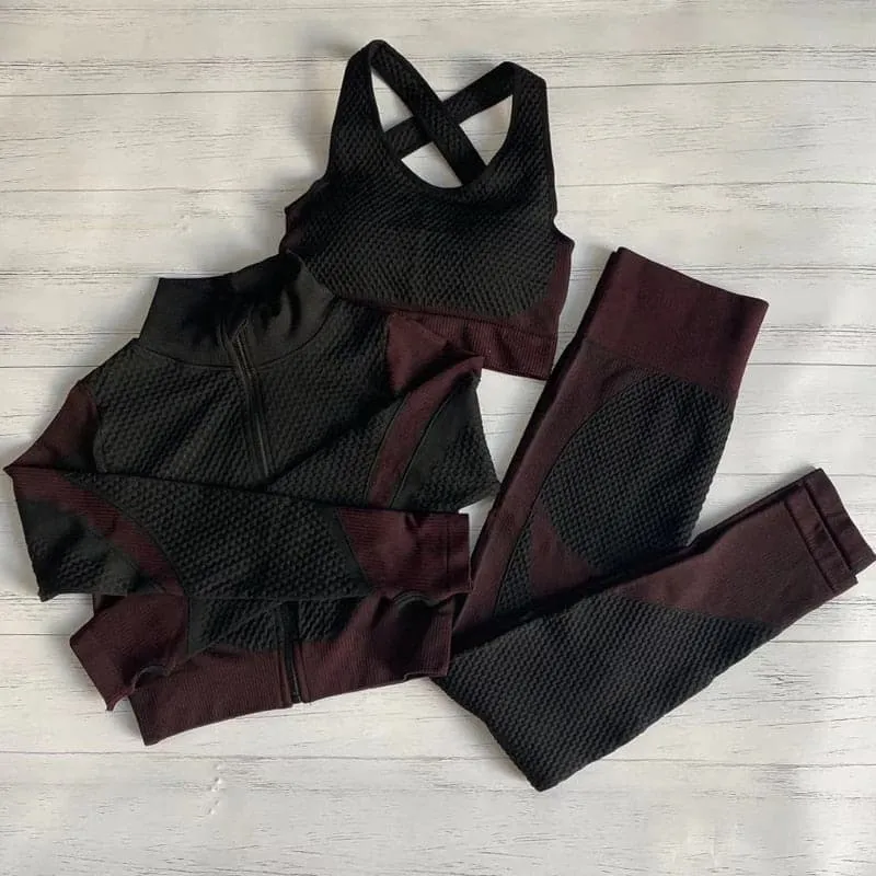 Seamless Fitness Clothing for Women - Breathable & Stylish Yoga Apparel