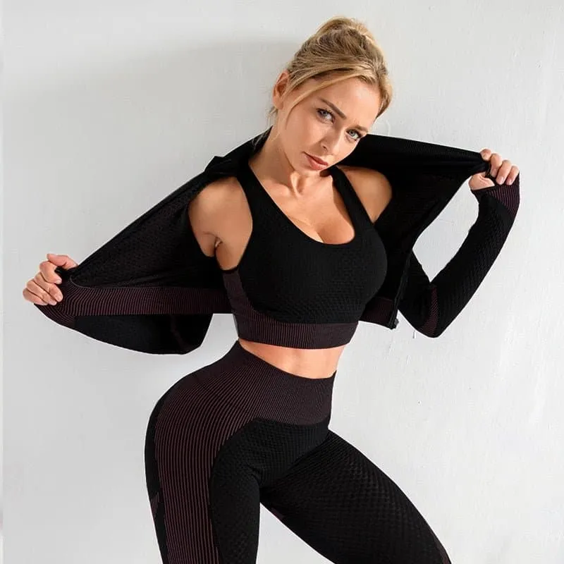 Seamless Fitness Clothing for Women - Breathable & Stylish Yoga Apparel