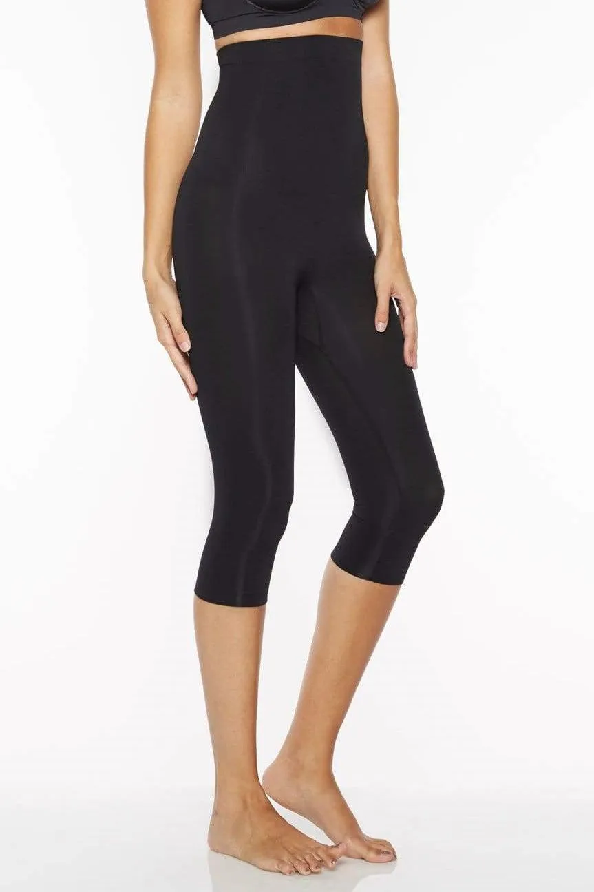 Seamless Shaping Capri Legging