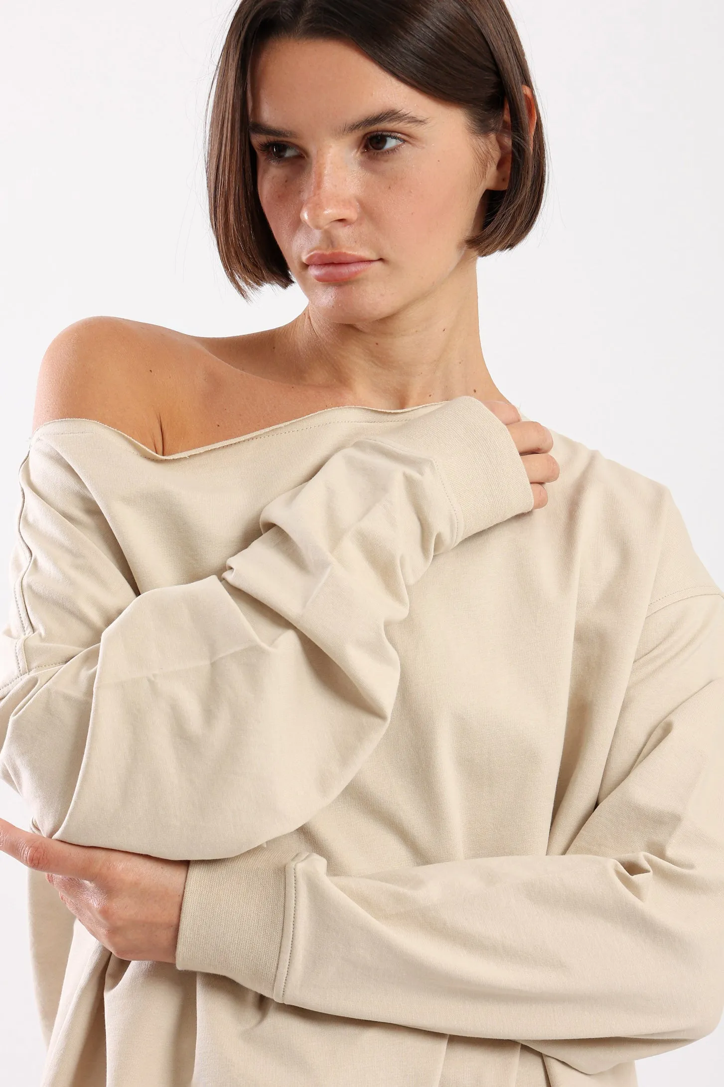 VERSATILE OFF SHOULDER SWEATER - BEIGE